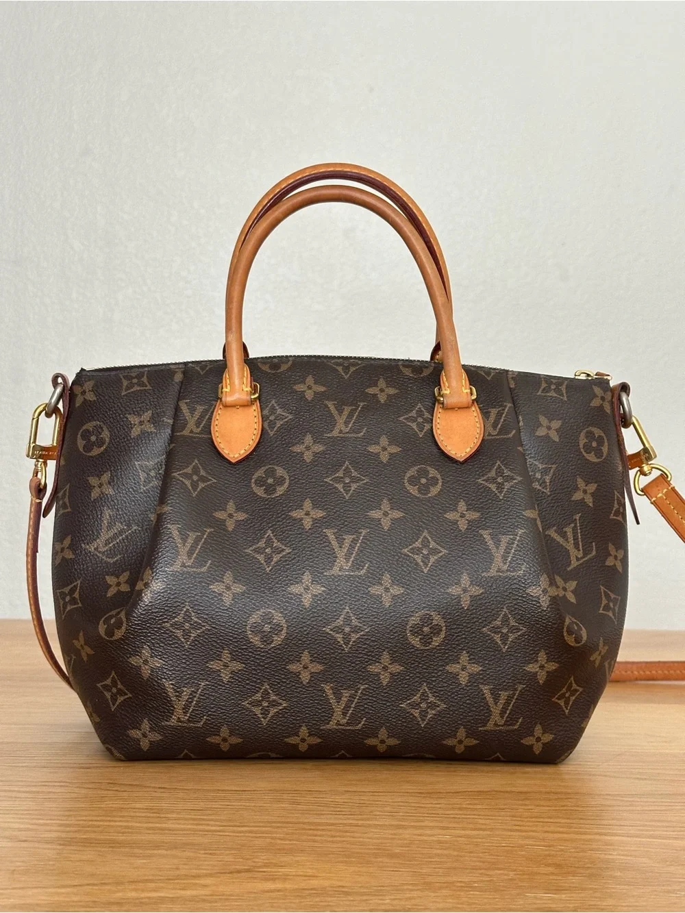 Louis Vuitton authentic louis